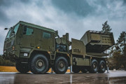 ポーランド陸軍砲兵隊に新たに多連装ロケットシステム「Homar-K」が納入！