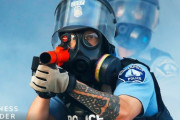 「ステイホームしてようよ」暴動で注目を集める催涙ガス 海外の反応