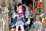 【ウマ娘】ヴェニュスパークの汚部屋を再現した写真がホラーすぎるｗｗｗ