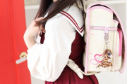 このランドセル背負ってる女の子の実年齢当ててみて