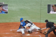 【速報】野村のフェン直ツーベースで清宮激走もリクエスト判定覆りタッチアウト