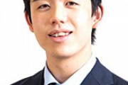 藤井聡太七段、最年少タイトル獲得