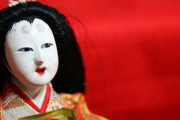 今でも俺は雛人形は怖くて正視できない…