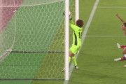 【画像】サッカー「なでしこ」のチリ戦、やっぱりゴールだった。世界中から審判買収と大騒ぎに…