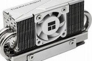 Thermalrightから4本のヒートパイプとファンを搭載した高性能M.2 SSDヒートシンクが発売