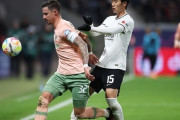 鎌田大地、フル出場で攻守に貢献！フランクフルトはブレーメンに2-0快勝