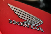 ホンダってバイクの🪽マークはカッコいいのに
