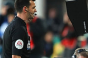 VARへの“世論”を英調査　現状には反対派が多数…「サッカーの楽しみを奪っている」
