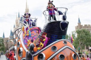 【！？】『ディズニーパレード』をパーク外で実施へ！夢の国から出られるんか･･･