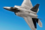 【軍事】120億円の「F-22ラプター」ステルス戦闘機が訓練飛行中に墜落