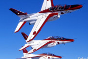 航空自衛隊のパイロット養成機「T-4」の部品交換作業が長引き不足続く…ブルーインパルスにも影響！