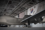 韓国軍が導入した米国製の無人偵察機、「欠陥だらけ」で飛行できず　部品の「使い回し」24回