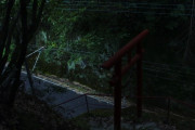 深夜の無人の神社に入ってはいけない理由きいた