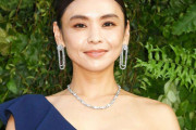 滝沢眞規子　23回目結婚記念日に夫からシャネルの指輪＆ピアス「超高級車1台分？！」「センス素敵」