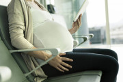 【妊娠中】旦那が里帰り飛行機で大丈夫？とか言い始めた…。東京から熊本なんだけど新幹線とか考えたこともなかったがどうなんだろう…