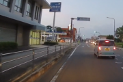 【動画】女さん、あおり運転にブチギレてしまう…