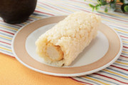 【コロナ禍】手で触らず…ローソン非接触「スティック」おにぎり発売へ