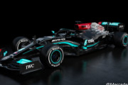 UPDATE：【F1新車発表】メルセデスが2021年型マシン「W12」を公開、やはりAMGロゴが目立つ