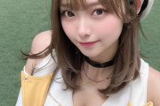 【画像】ムチムチ女子さん「え、ライザって子が人気なんだ。よく知らないけどコスプレしてみよw」ﾊﾟｼｬｯ