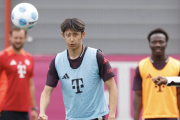 長期離脱が続いていた伊藤、ついにバイエルン全体練習に合流！