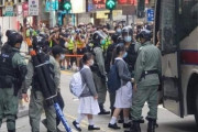 「香港警察は狂ってる、制服を着ている中学生も数人逮捕されました」…アグネス・チョウ！
