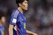 【日本代表】「めちゃくちゃ髪明るい」W杯前に伊東純也に髪型を相談していた冨安健洋がイメチェン！ハイライトを入れた新スタイルが好評「イケてる」
