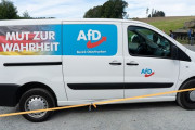 ドイツ地方議員宅から武器と大量の爆発物を押収…右派政党「AfD」所属！