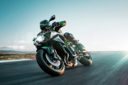 カワサキ、スーパーチャージドエンジン搭載の新型モデル「Z H2」を4月4日に発売