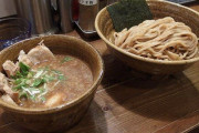 海外「日本でつけ麺というものがあることを初めて知った！」日本旅行で美味しかった食べ物／レストランに対する海外の反応