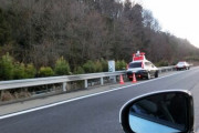 高速道路で覆面パトカーに捕まらないようにする方法教えて！
