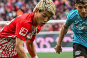 堂安律が無敗の首位レバークーゼン相手に同点ゴール! フライブルクは惜しくも競り負ける