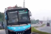 【動画】インドの高速バス、テレビゲームみたいで楽しそう