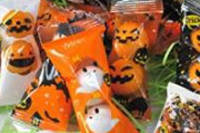 【恐怖】ツイ民「渋谷ハロウィンにいっても無料で配られたお菓子は絶対に食べるな。ドラッグが入ってるかも」