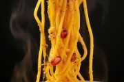 【衝撃】『パスタを食べると人は幸せになる』 イタリアの大学が1500人以上を調査して判明