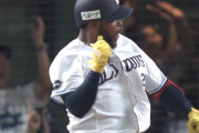 カナリオが延長10回にサヨナラ弾！西武がCS初戦を制す