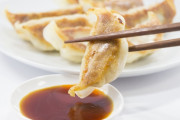 餃子を一番美味しく食べれるタレってなに？