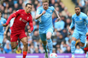 白熱の首位攻防戦はドロー決着　マンCとリヴァプール、勝ち点1を分け合う