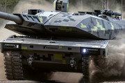 【速報】ドイツ軍、130mm砲搭載の新型戦車を発表 その名も「パンター」