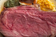 【動画】死ぬまでに1回はこういうでっかい肉食ってみたい🥺