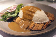 【画像】イギリスで大人気の「日本のカツカレー」、めちゃくちゃ美味そうｗｗｗｗｗｗｗｗｗｗ