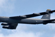 B-52爆撃機、2026年以降も退役させてもらえなさそう・・・