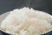 ワイ、米を炊く前は30分ほど吸水させたほうが良い事を21にして初めて知る