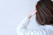 そんなに親しくないのに、住所や仕事を聞いてくる人って多くない？