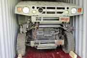 陸自の高機動車4両、上下に解体されただけの状態で販売…転売繰り返され輸出企業は鉄くず化規定の対象外！