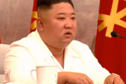 【朗報】 金正恩さん、元気なお姿が確認される