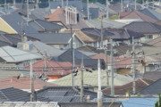 空が狭い日本「無電柱化」で世界から遅れ…整備は道路全体の１％、ロンドンやパリは１００％