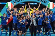 欧州選手権（EURO）、24→32カ国参加でレベル低下懸念…UEFA加盟国の半数以上が出場可能へ