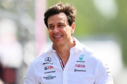 メルセデス代表トト・ウォルフ「コンスト2位の可能性はある」「一方でトップとの差を埋める必要がある」
