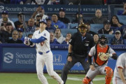大谷翔平がホームランボールの為にファンと交換したものに全米騒然！←「私ならオークションに出す」（海外の反応）