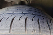 タイヤのひび割れってどこまで使えるんや？？